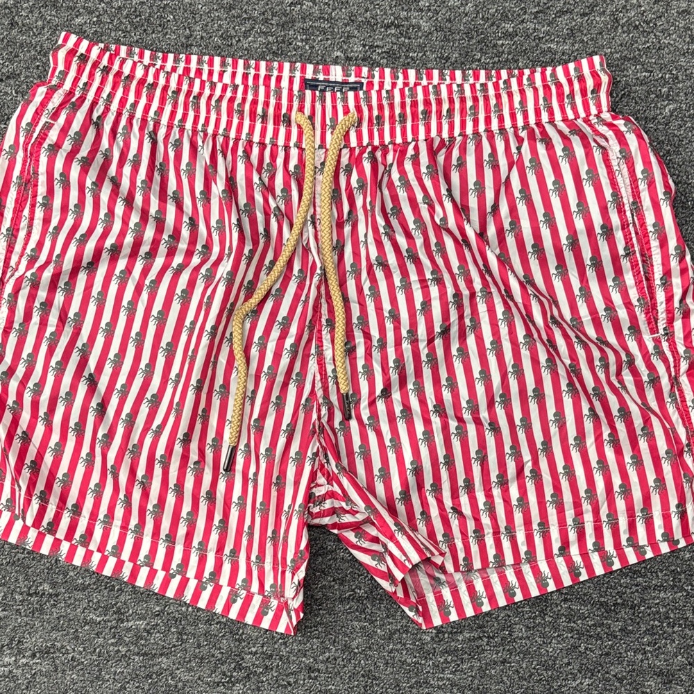 NWT FEFE Striped Fucsia and White Men's Swim Trunks size 2XL